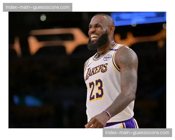 詹姆斯旗下媒体公司获得NBA季后赛部分纪录片独家拍摄权